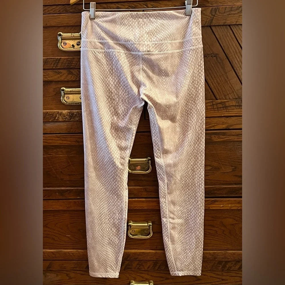 Varley Biona High Rise Legging size M EUC - Picture 5 of 11